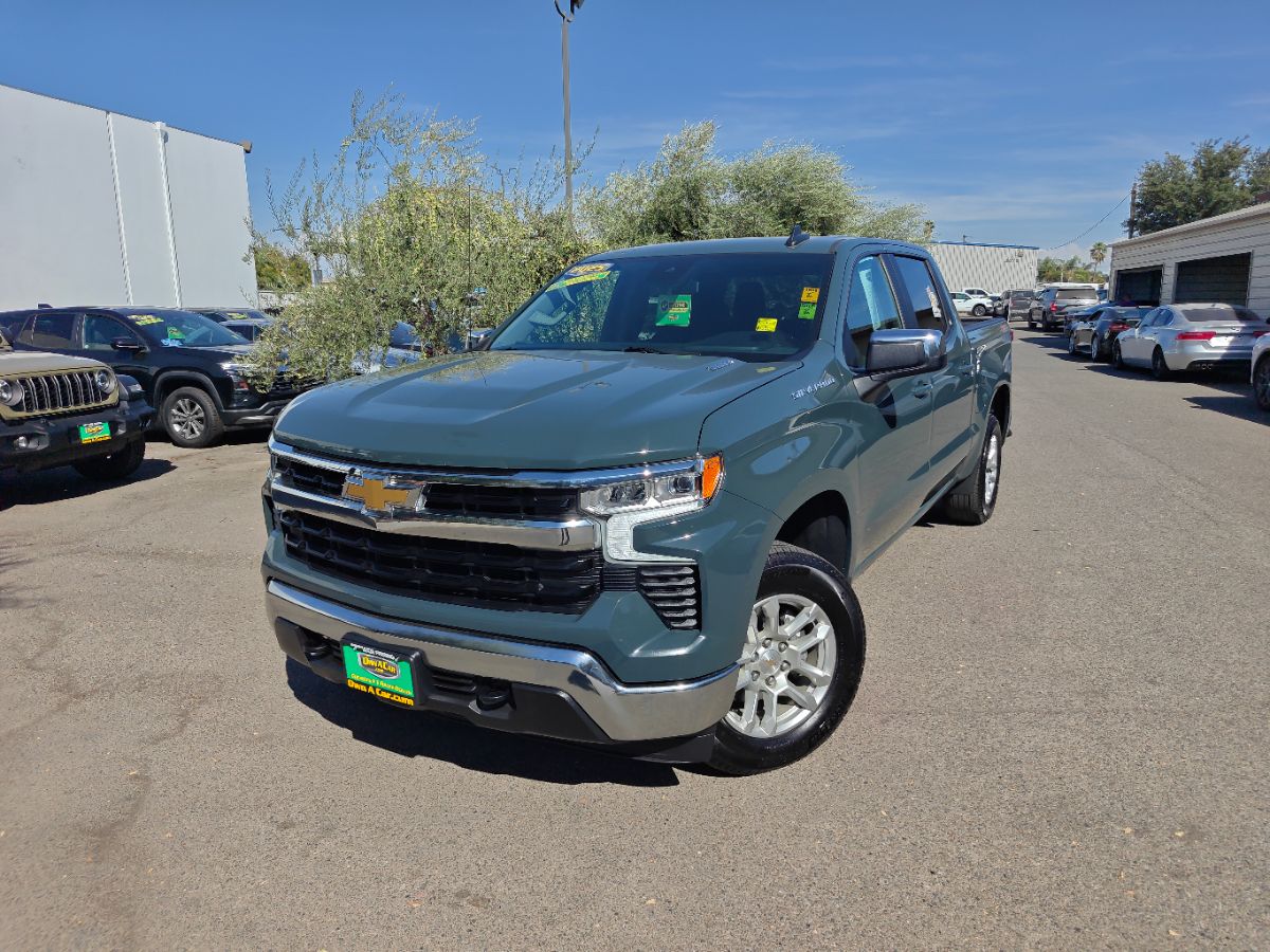 Chevrolet Silverado photo 4