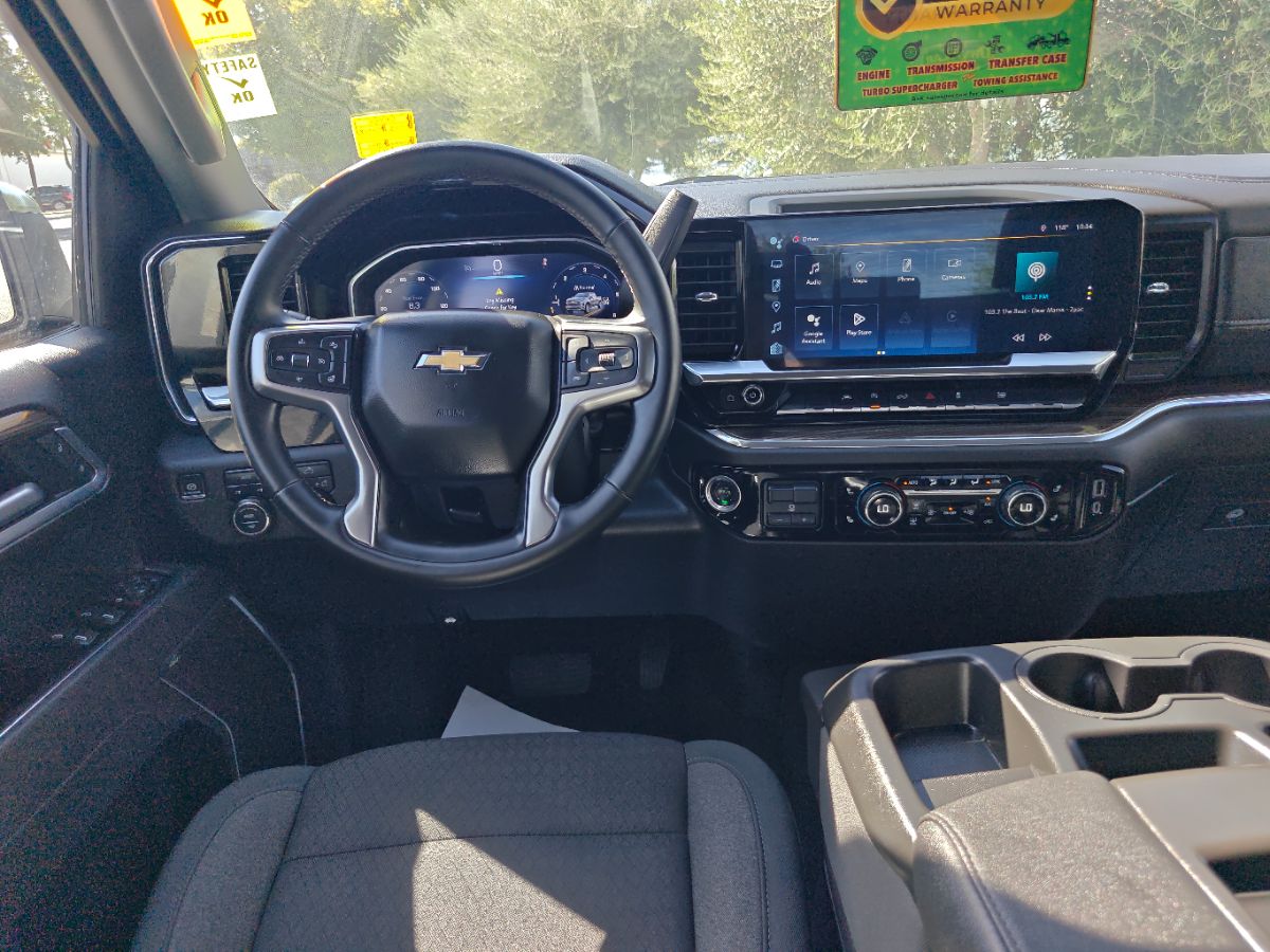 Chevrolet Silverado photo 20