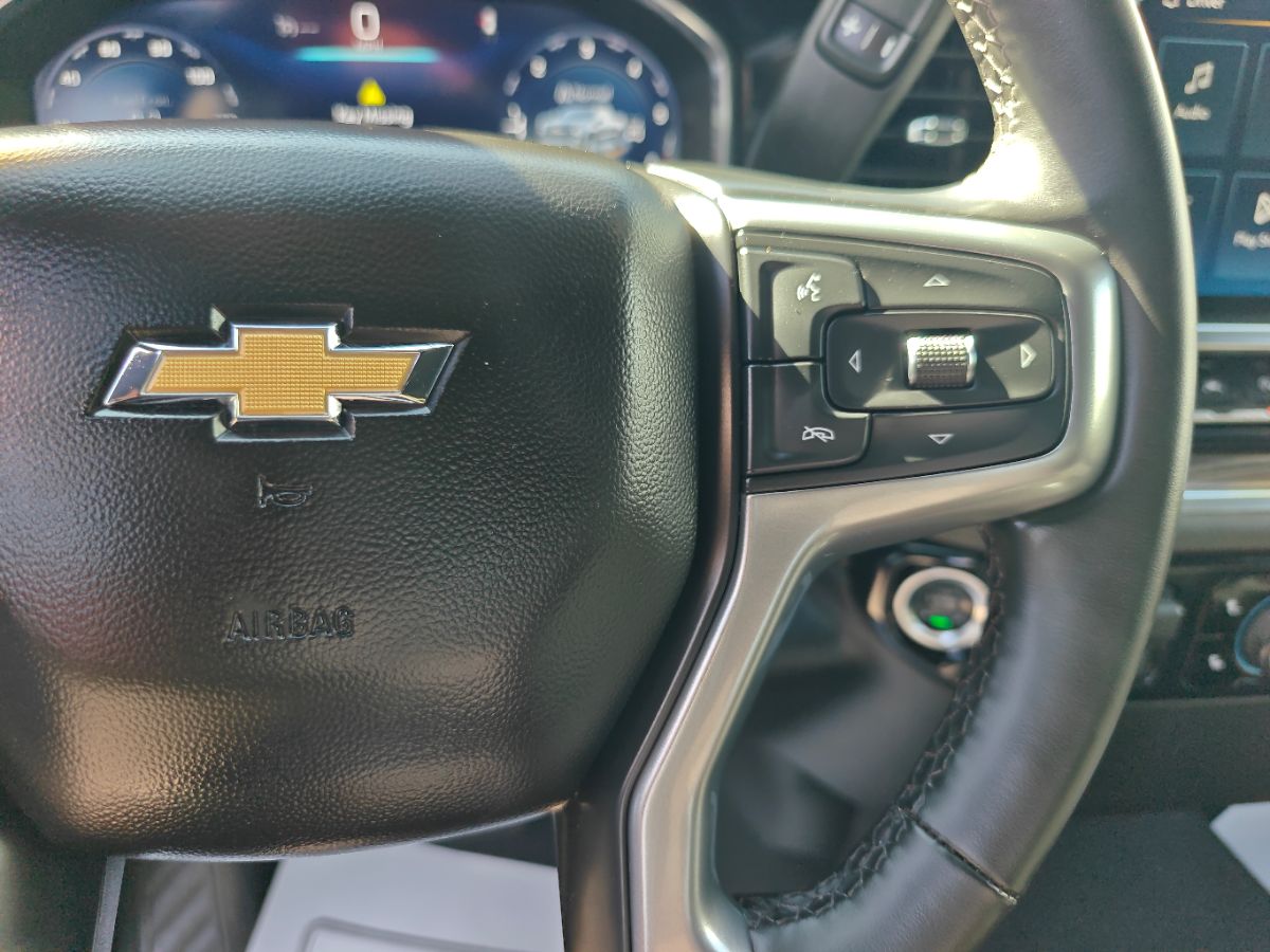 Chevrolet Silverado photo 26