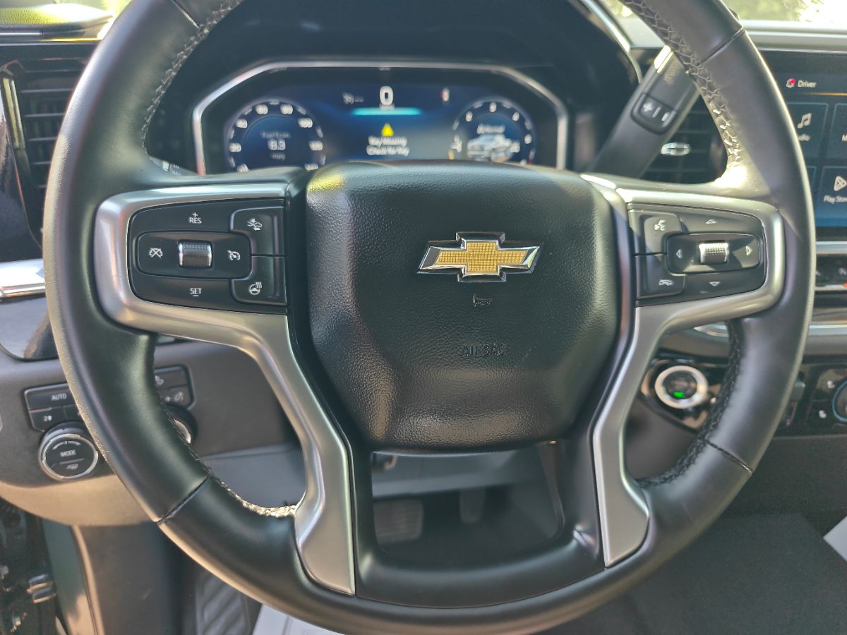 Chevrolet Silverado photo 27