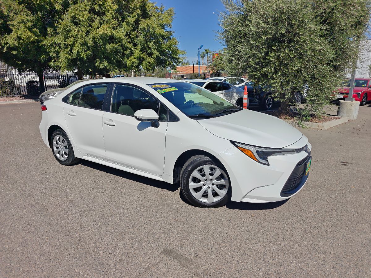 Toyota Corolla photo 2