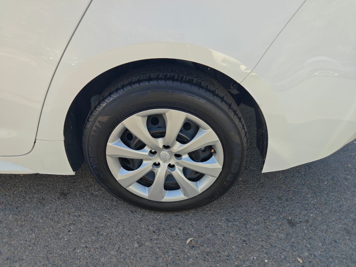 Toyota Corolla photo 15