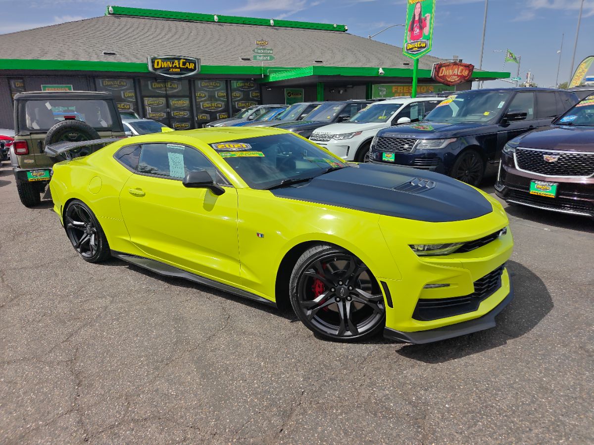 Chevrolet Camaro photo 2