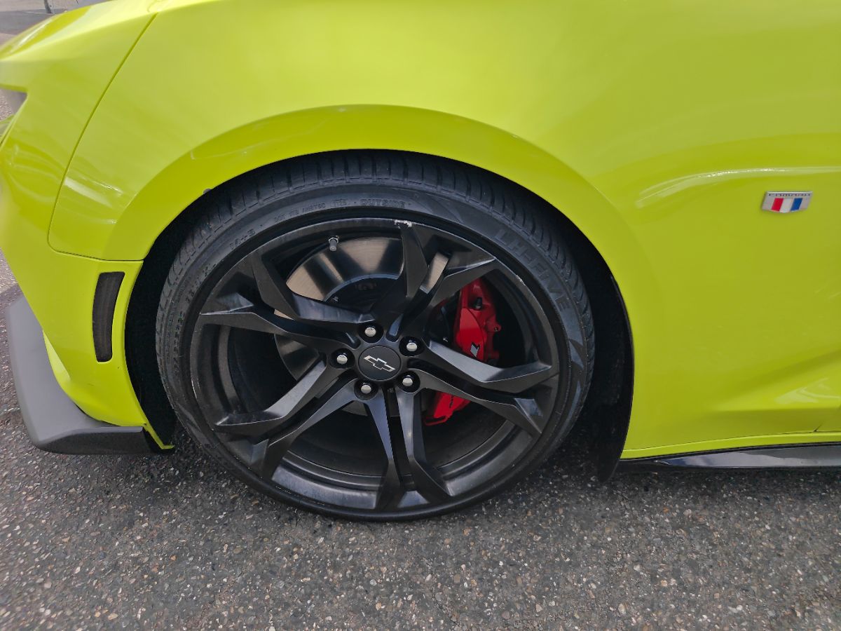 Chevrolet Camaro photo 16