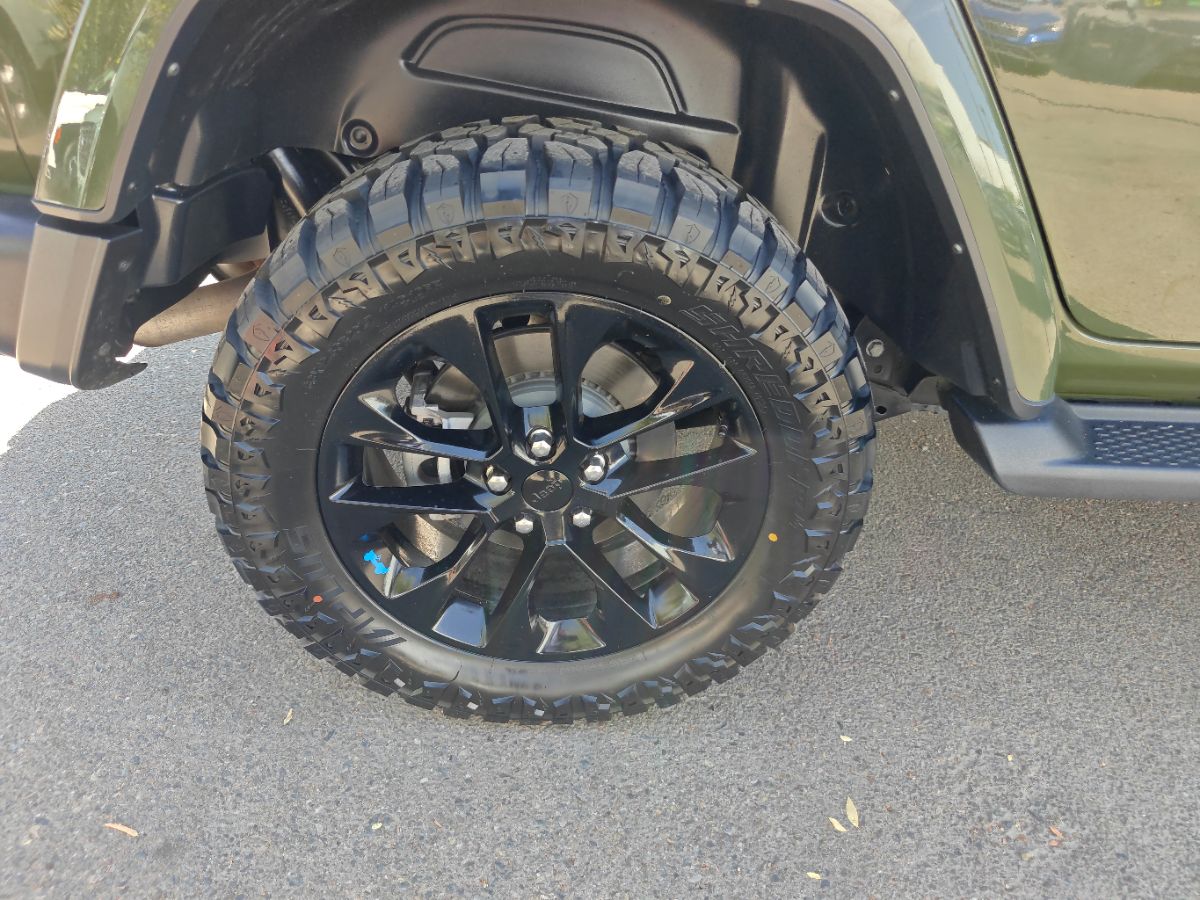 Jeep Wrangler photo 9