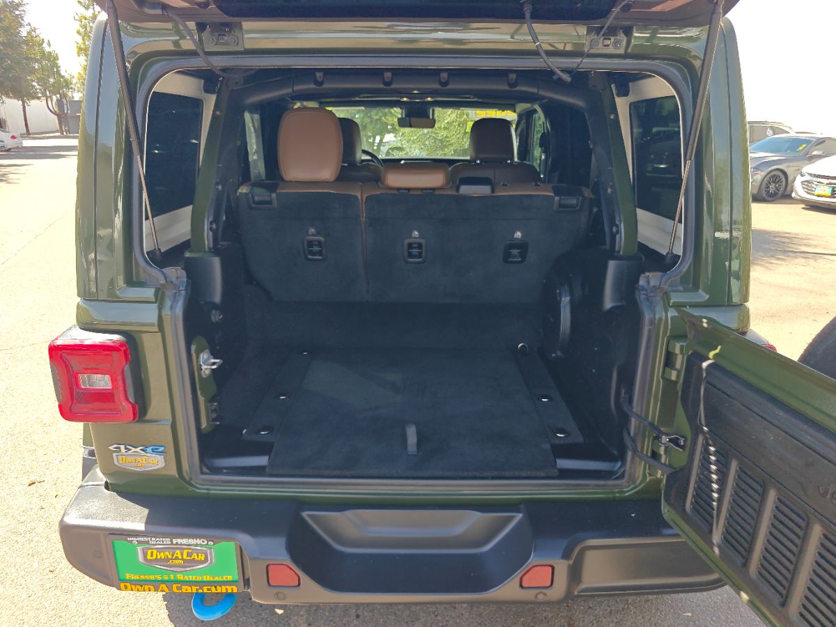 Jeep Wrangler photo 14