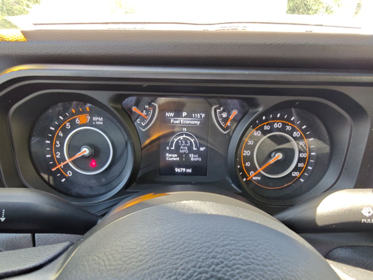 Jeep Wrangler photo 27
