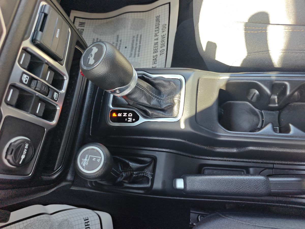 Jeep Wrangler photo 30