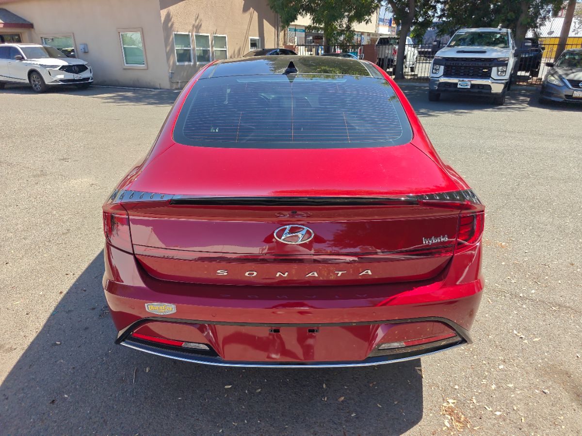 Hyundai Sonata photo 11