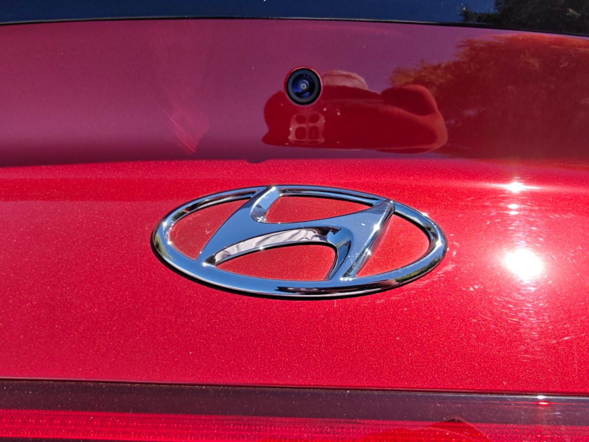 Hyundai Sonata photo 13