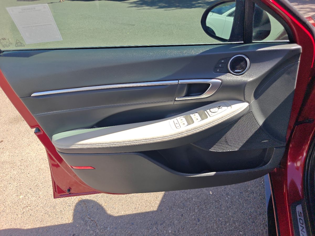 Hyundai Sonata photo 21