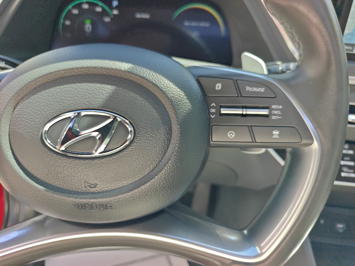 Hyundai Sonata photo 29