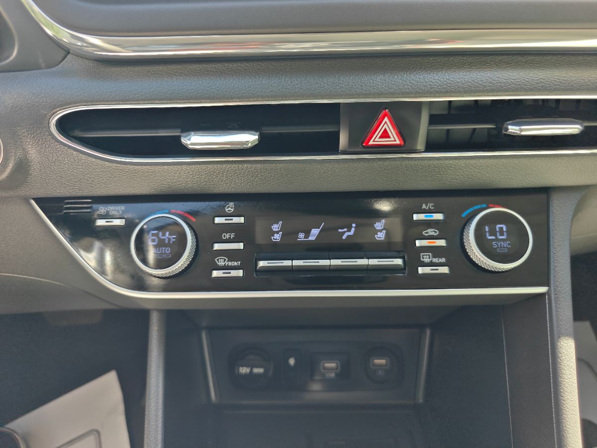 Hyundai Sonata photo 33