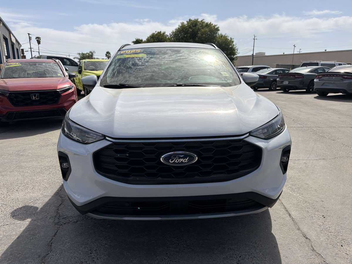 Ford Escape photo 4