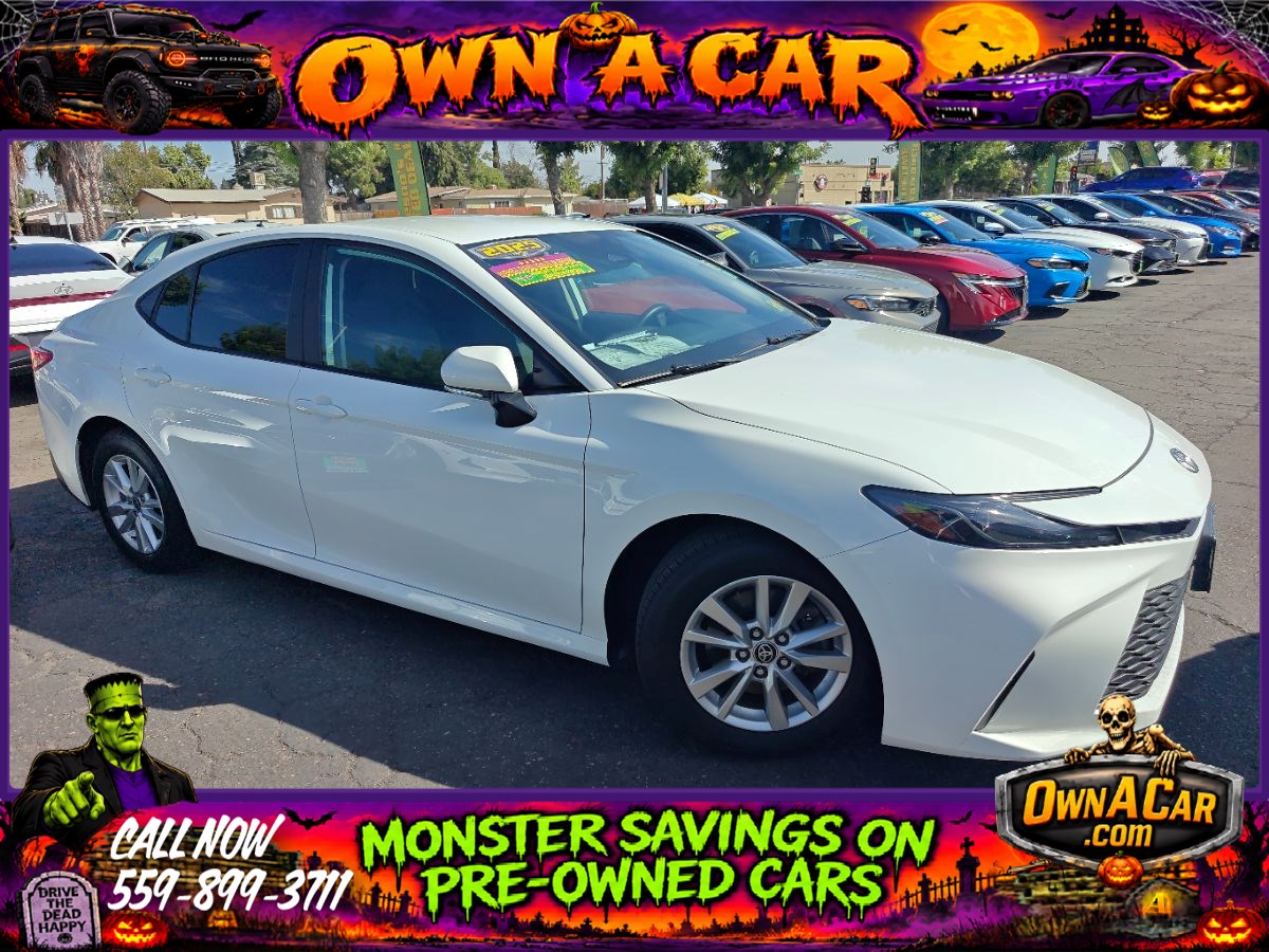 2025 Toyota Camry LE
