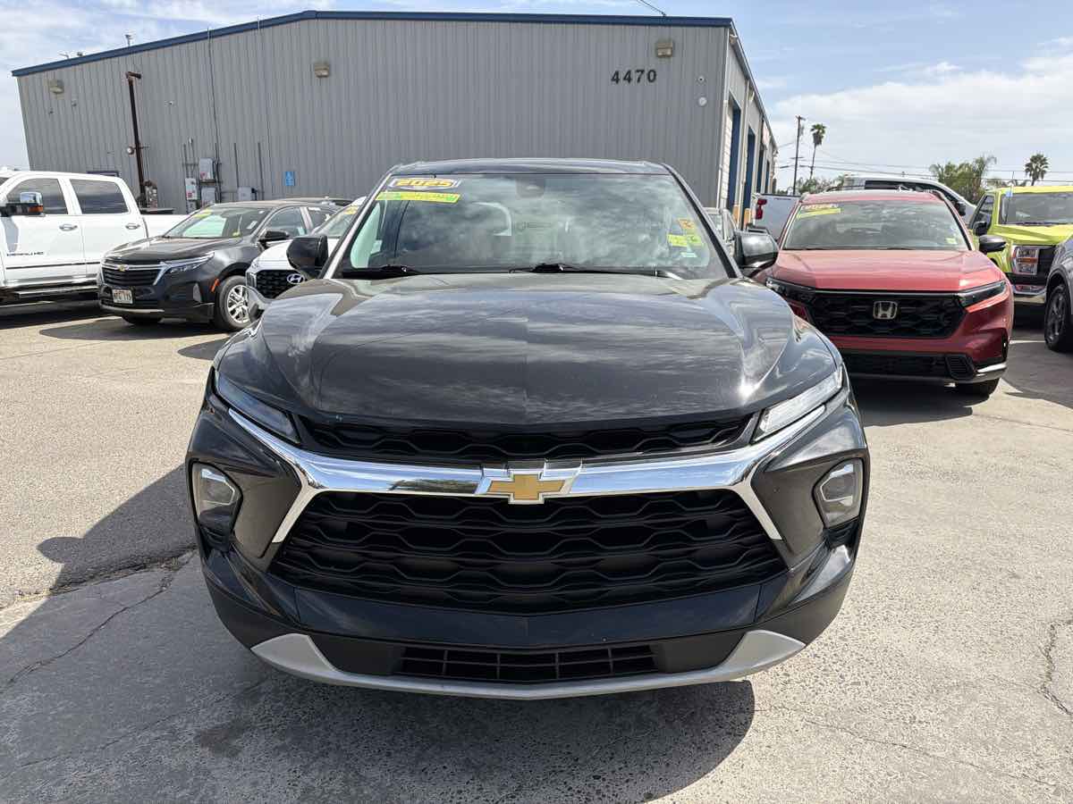 Chevrolet Blazer photo 4