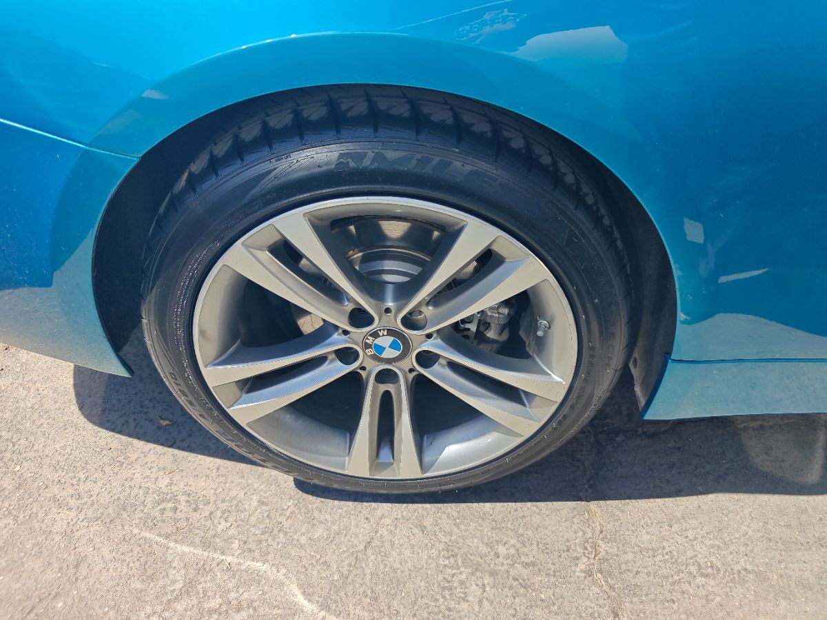 BMW 4 Series photo 9