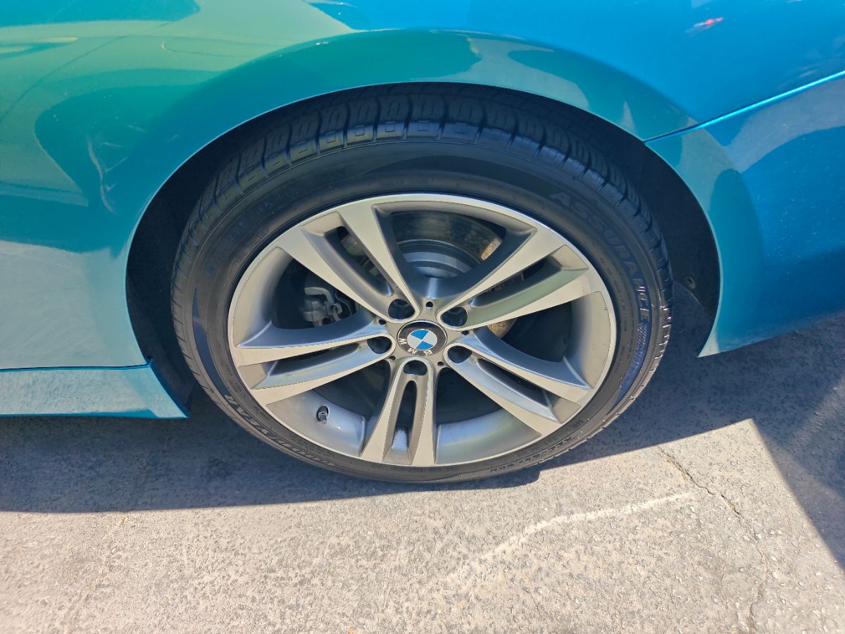 BMW 4 Series photo 15
