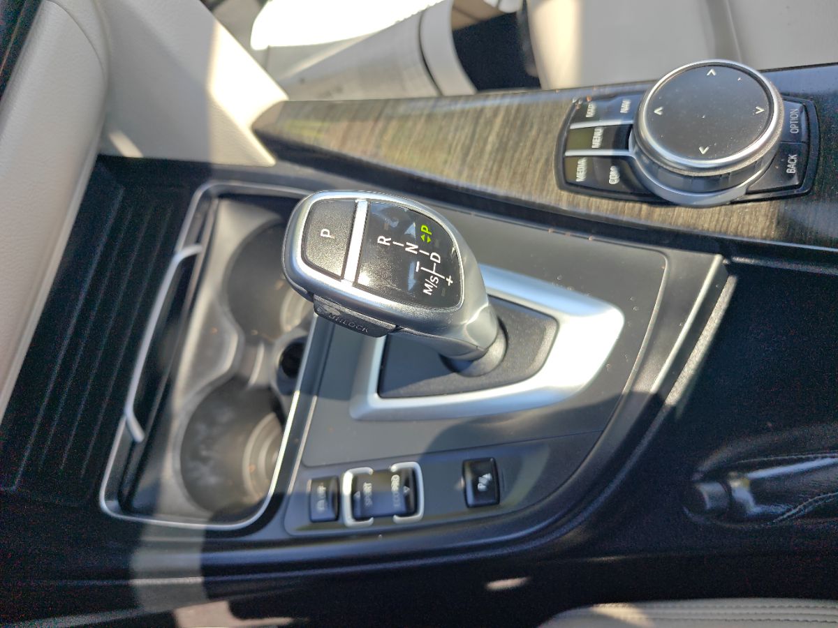 BMW 4 Series photo 32
