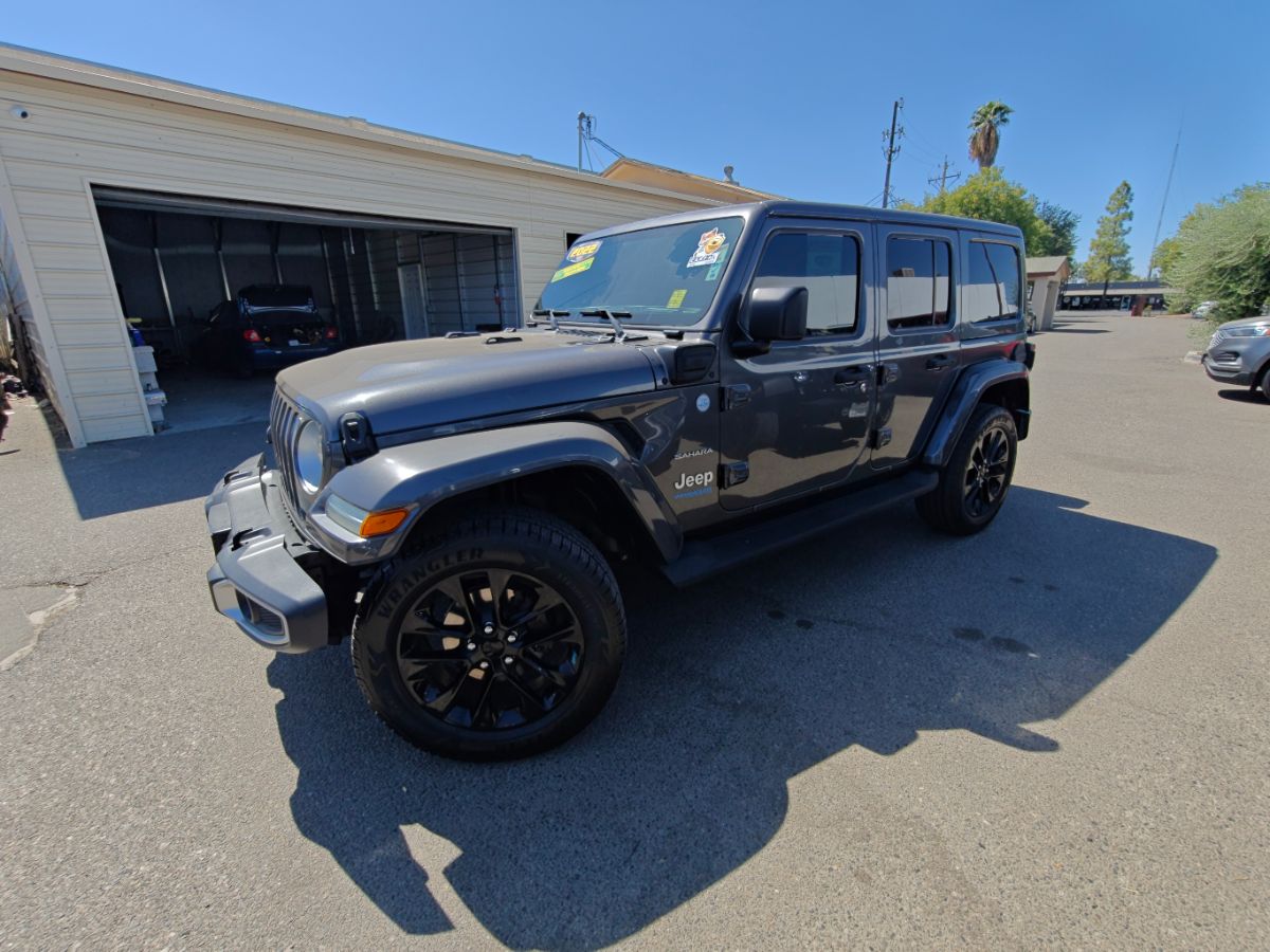 Jeep Wrangler photo 5
