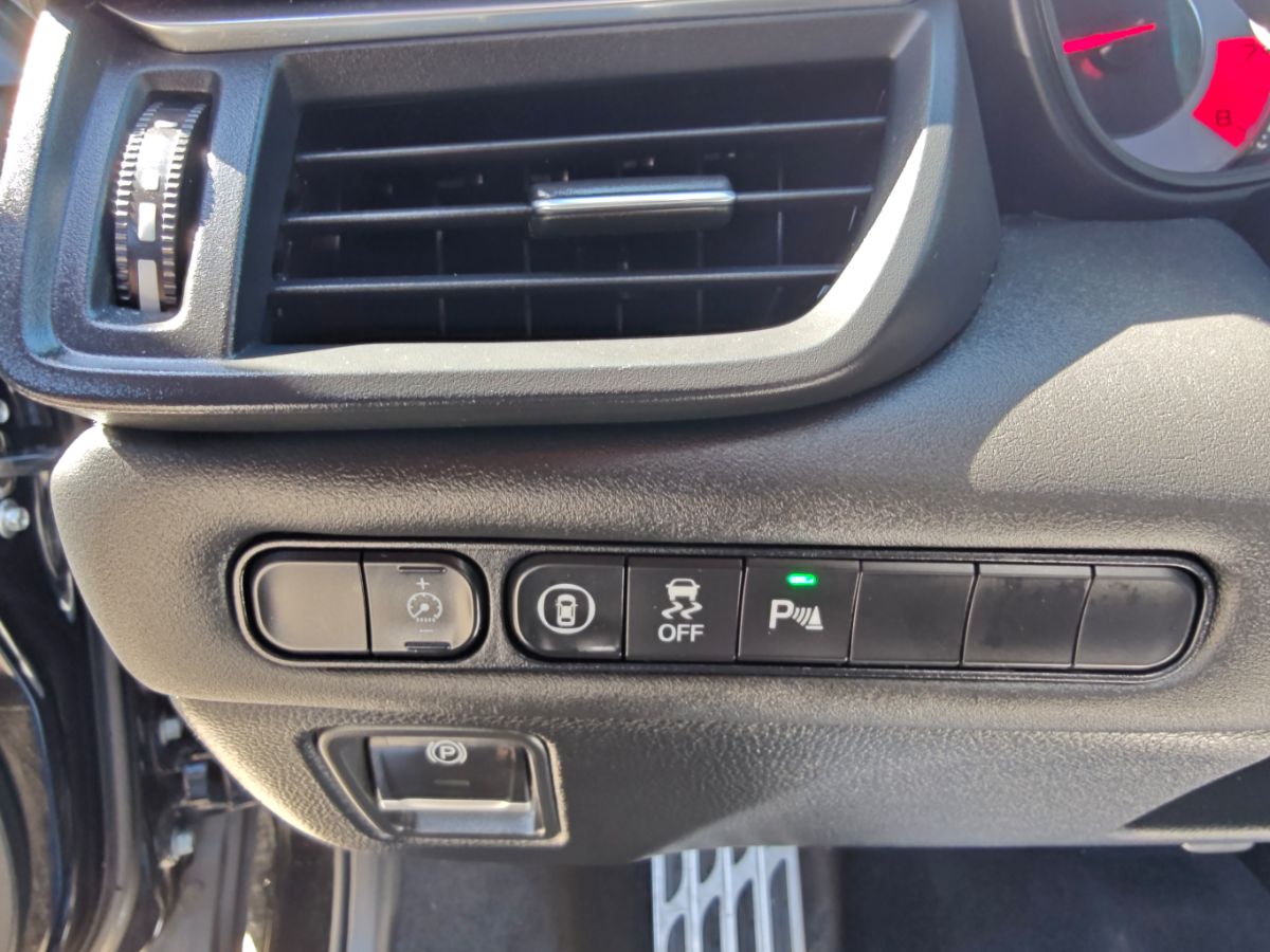 Acura TLX photo 27