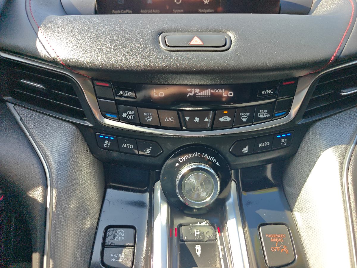 Acura TLX photo 33