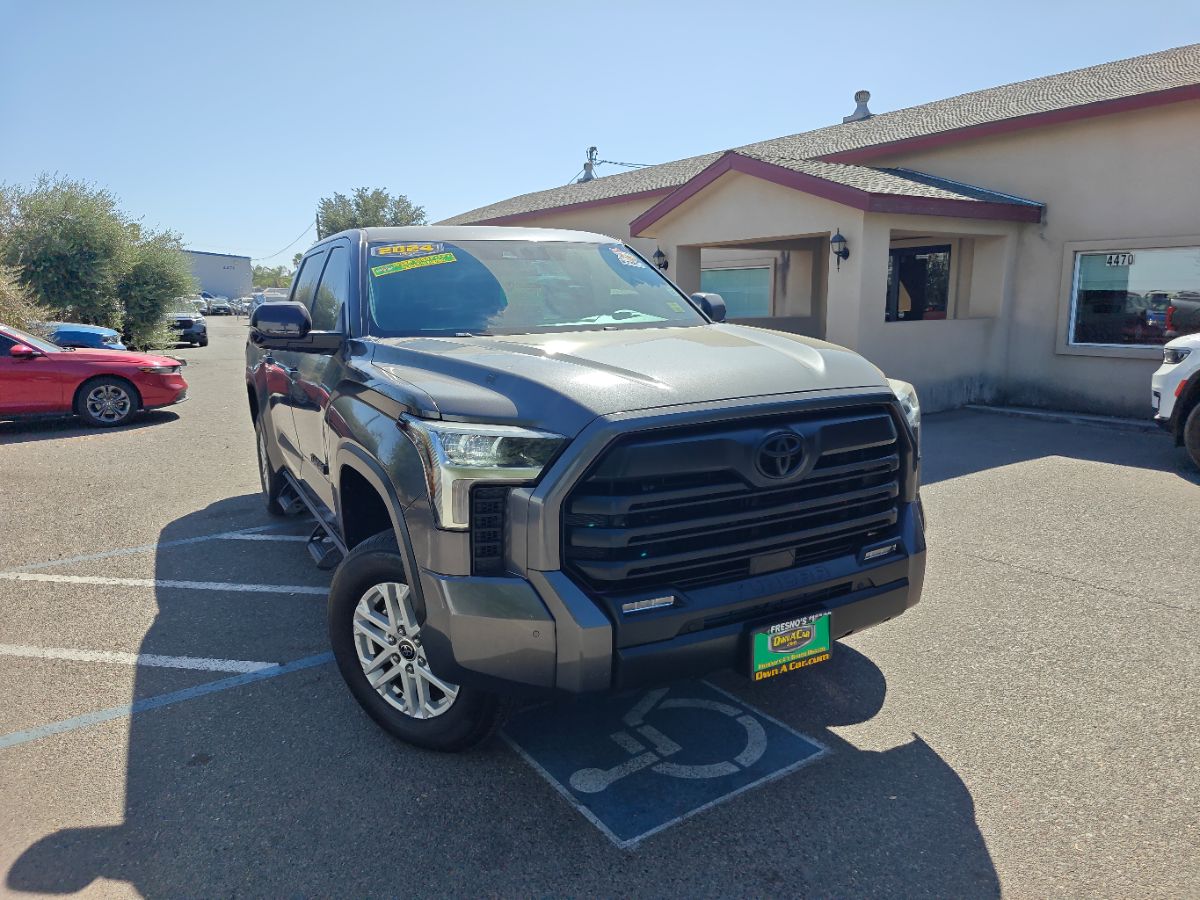 Toyota Tundra photo 3