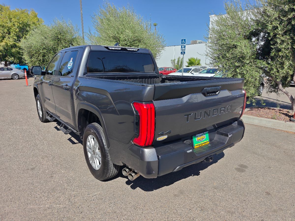 Toyota Tundra photo 12