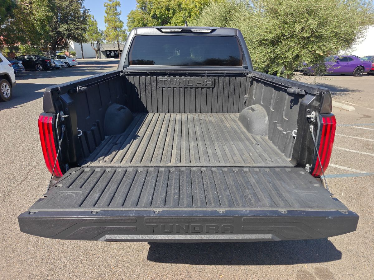 Toyota Tundra photo 14