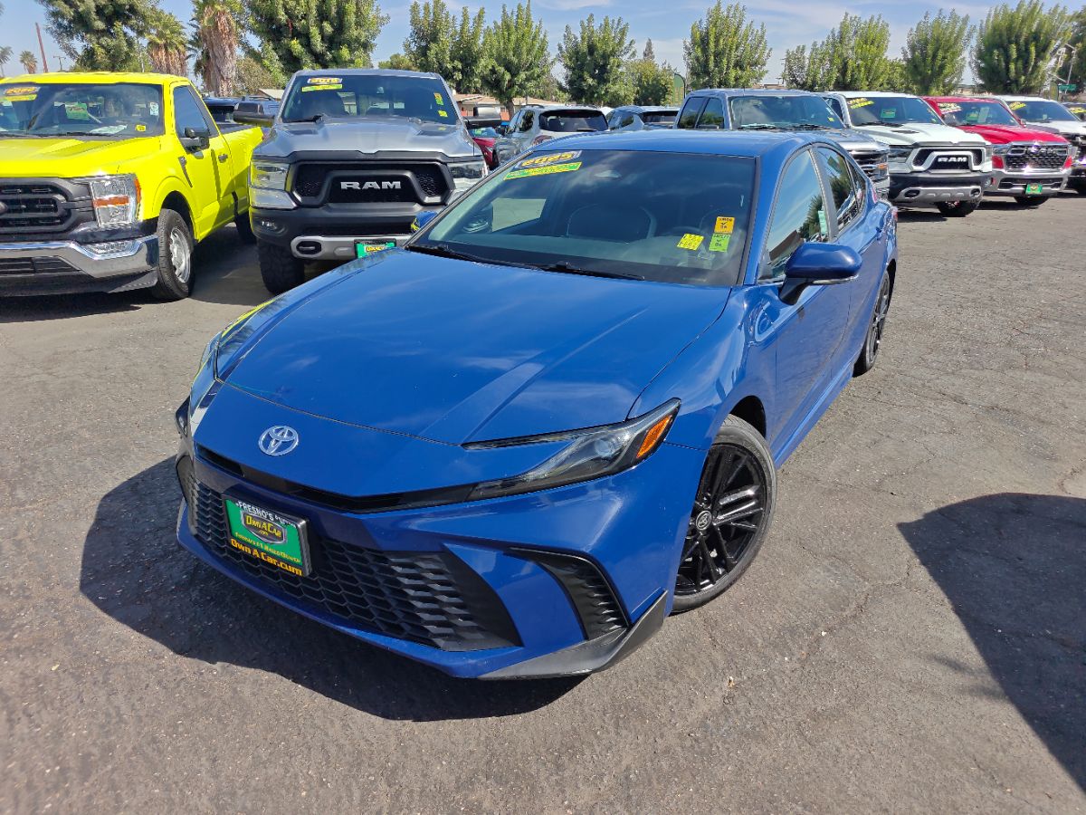 Toyota Camry photo 4