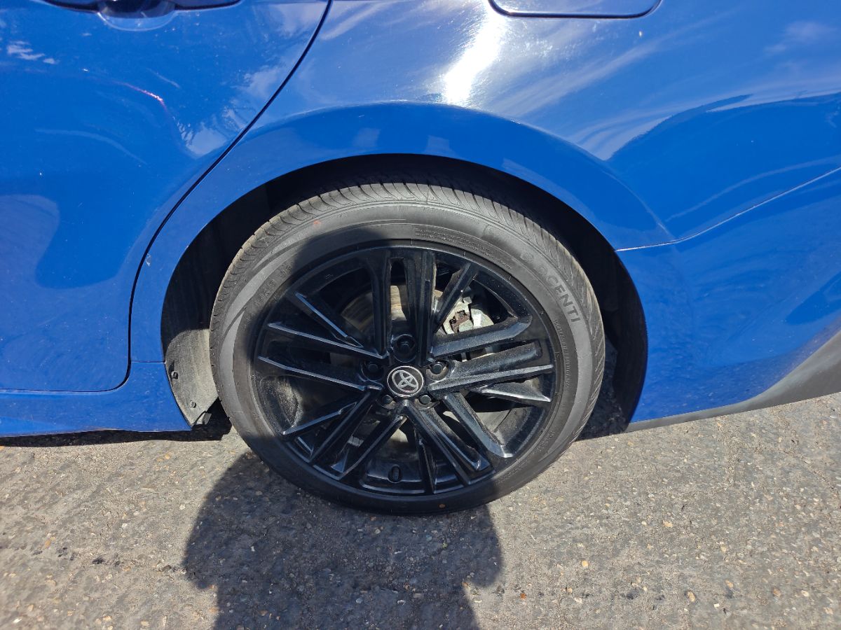 Toyota Camry photo 15