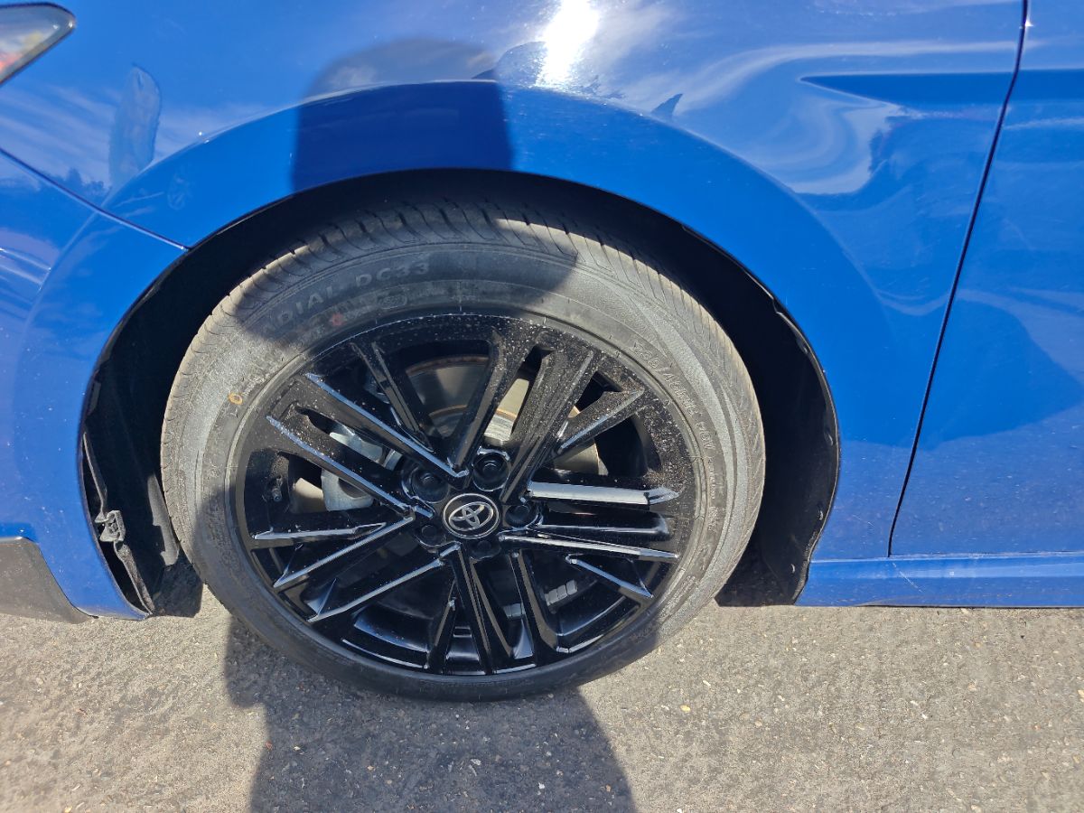 Toyota Camry photo 16