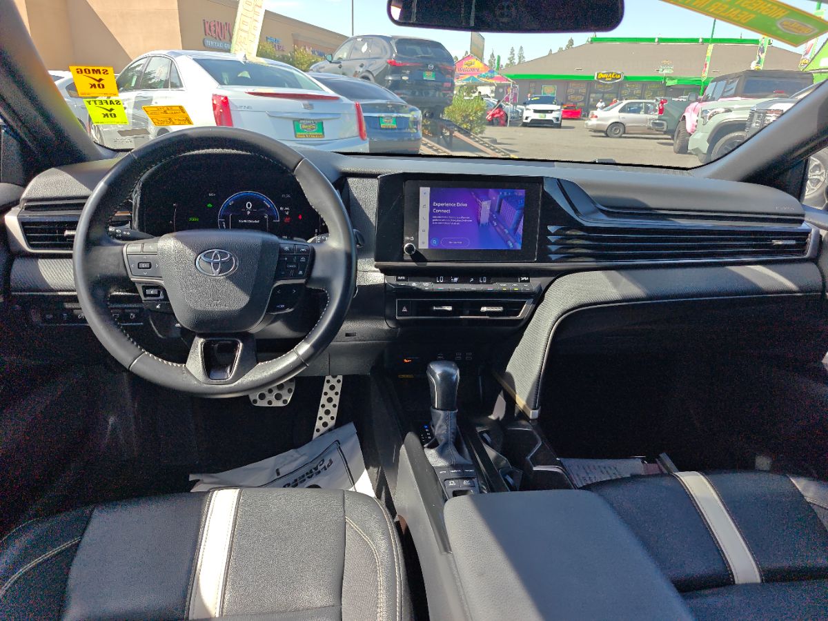 Toyota Camry photo 19