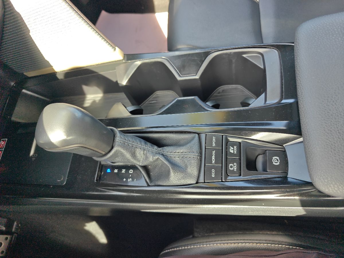 Toyota Camry photo 30