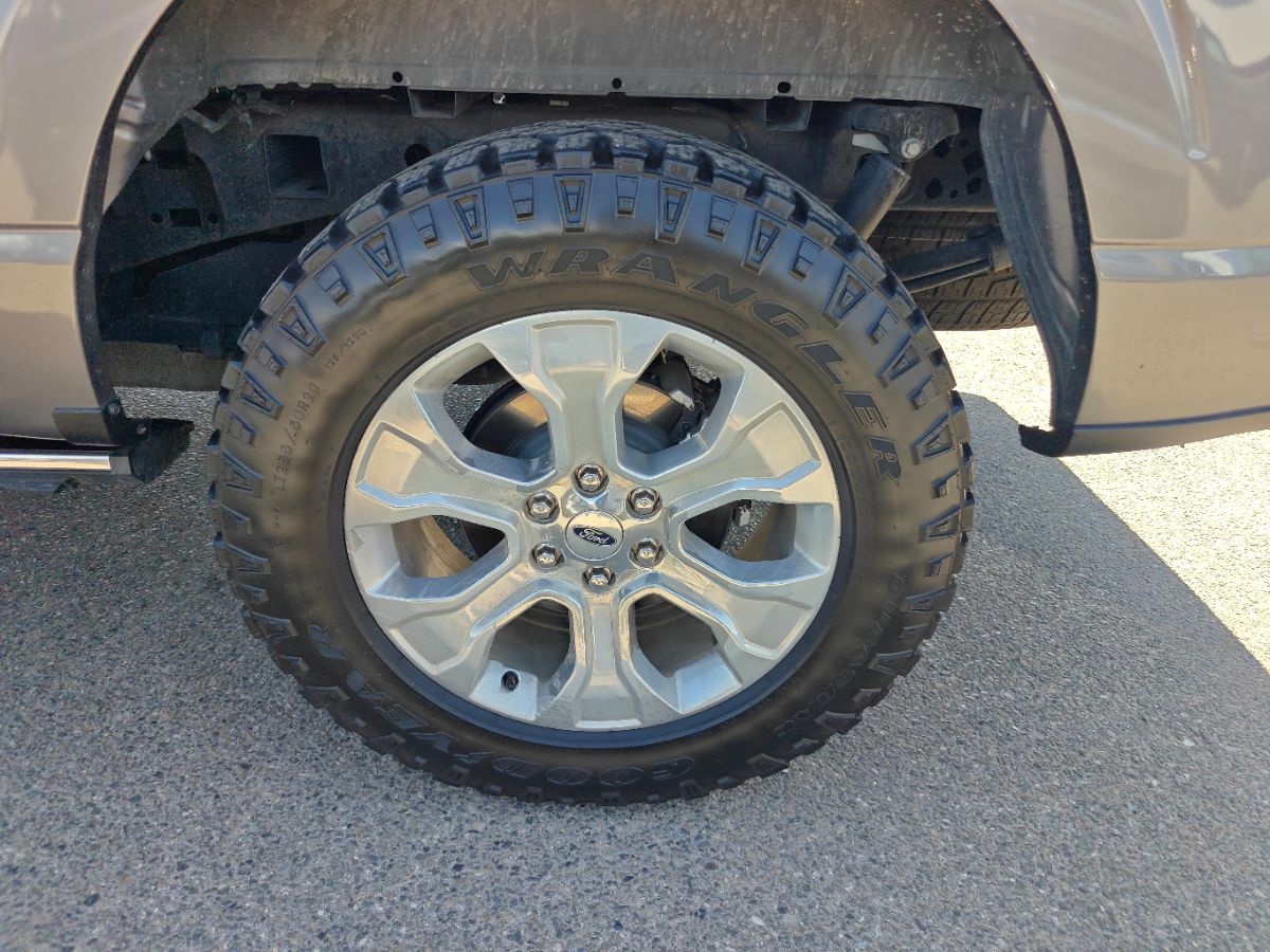 Ford F-150 photo 15