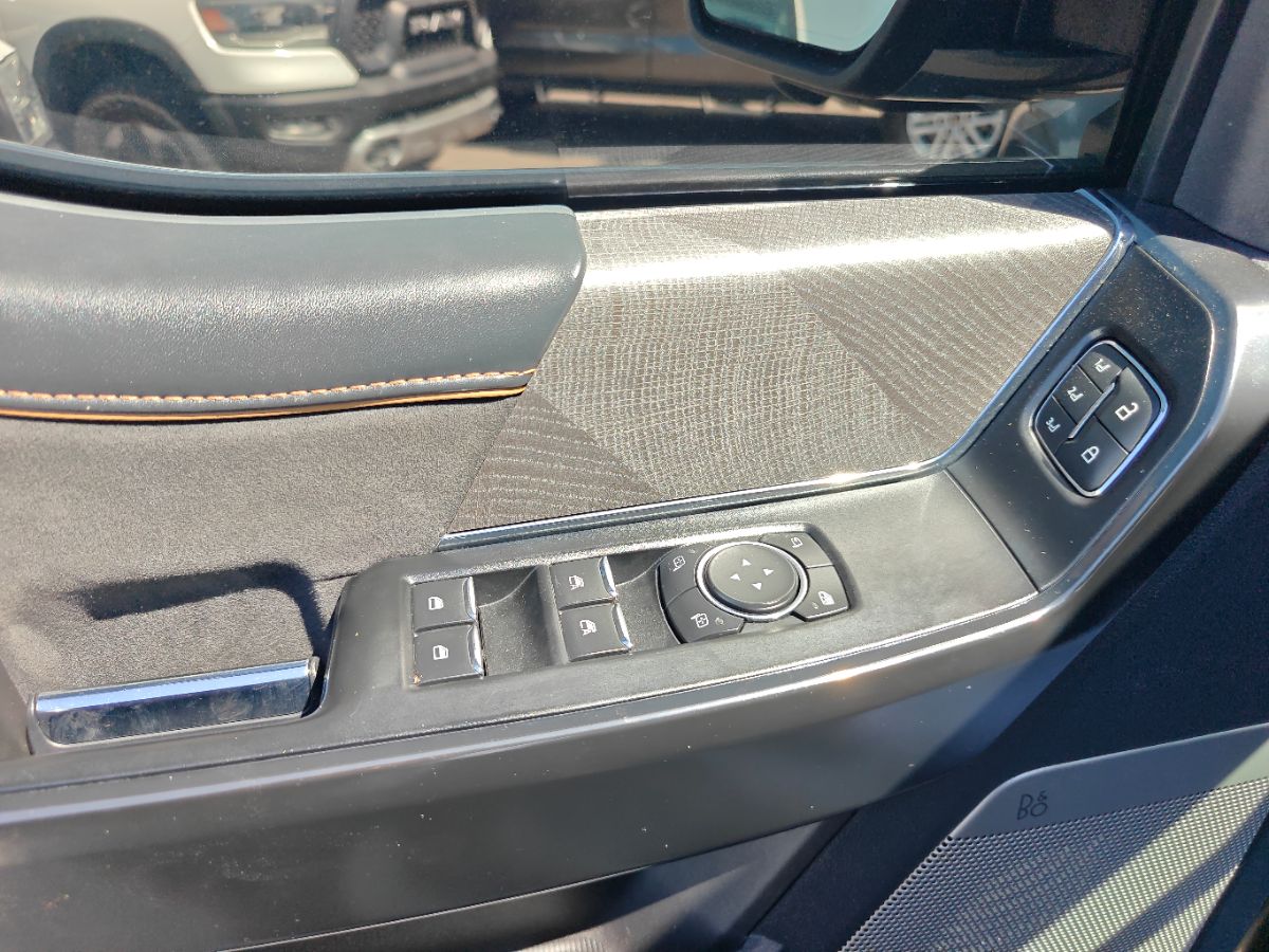 Ford F-150 photo 23