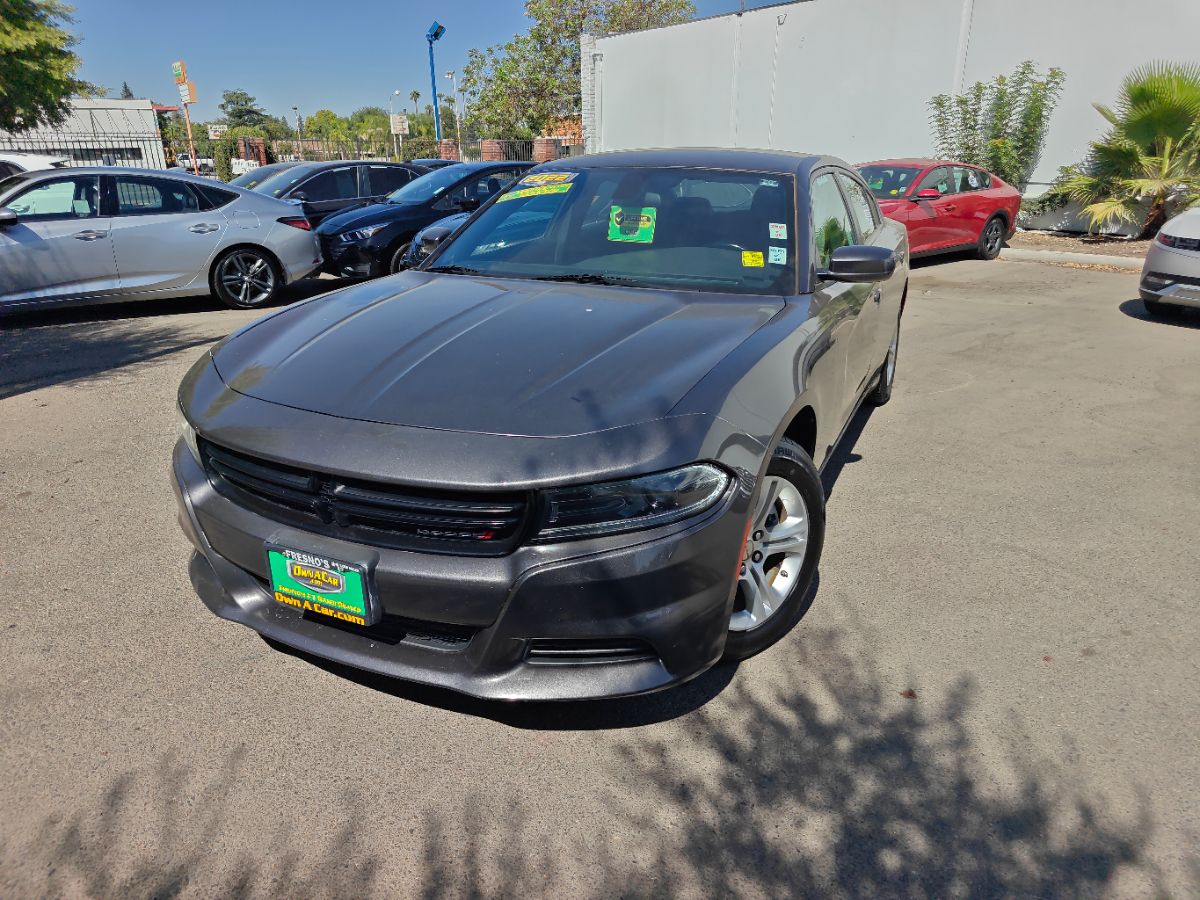 Dodge Charger photo 4