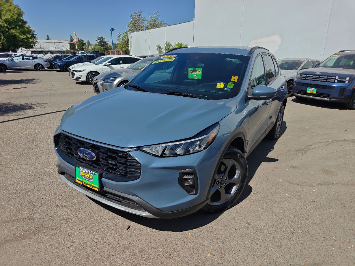 Ford Escape photo 4