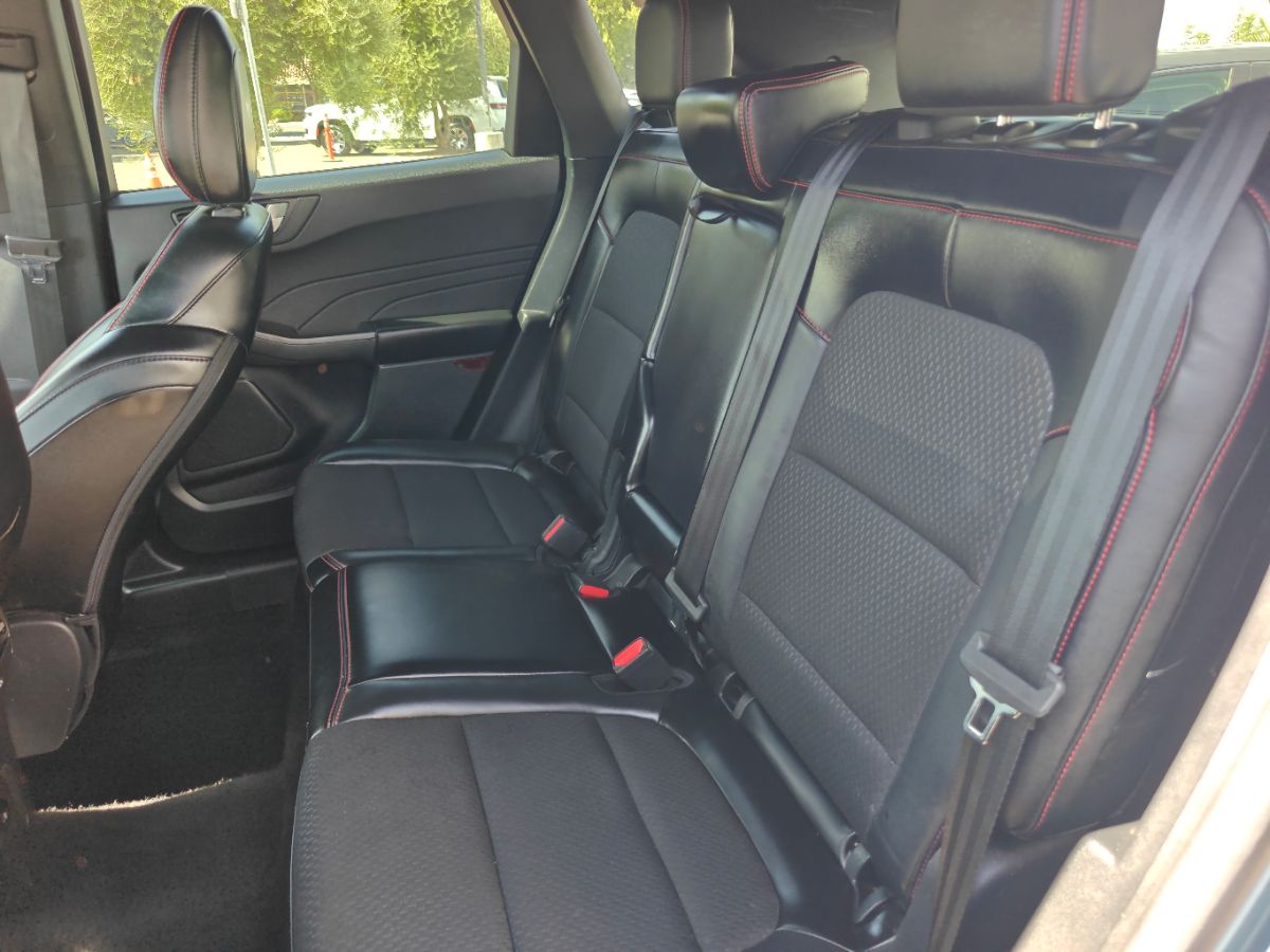 Ford Escape photo 18
