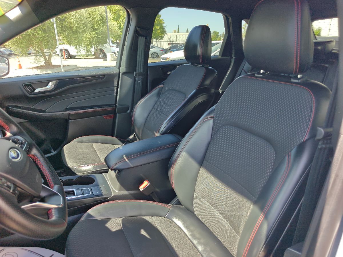Ford Escape photo 23