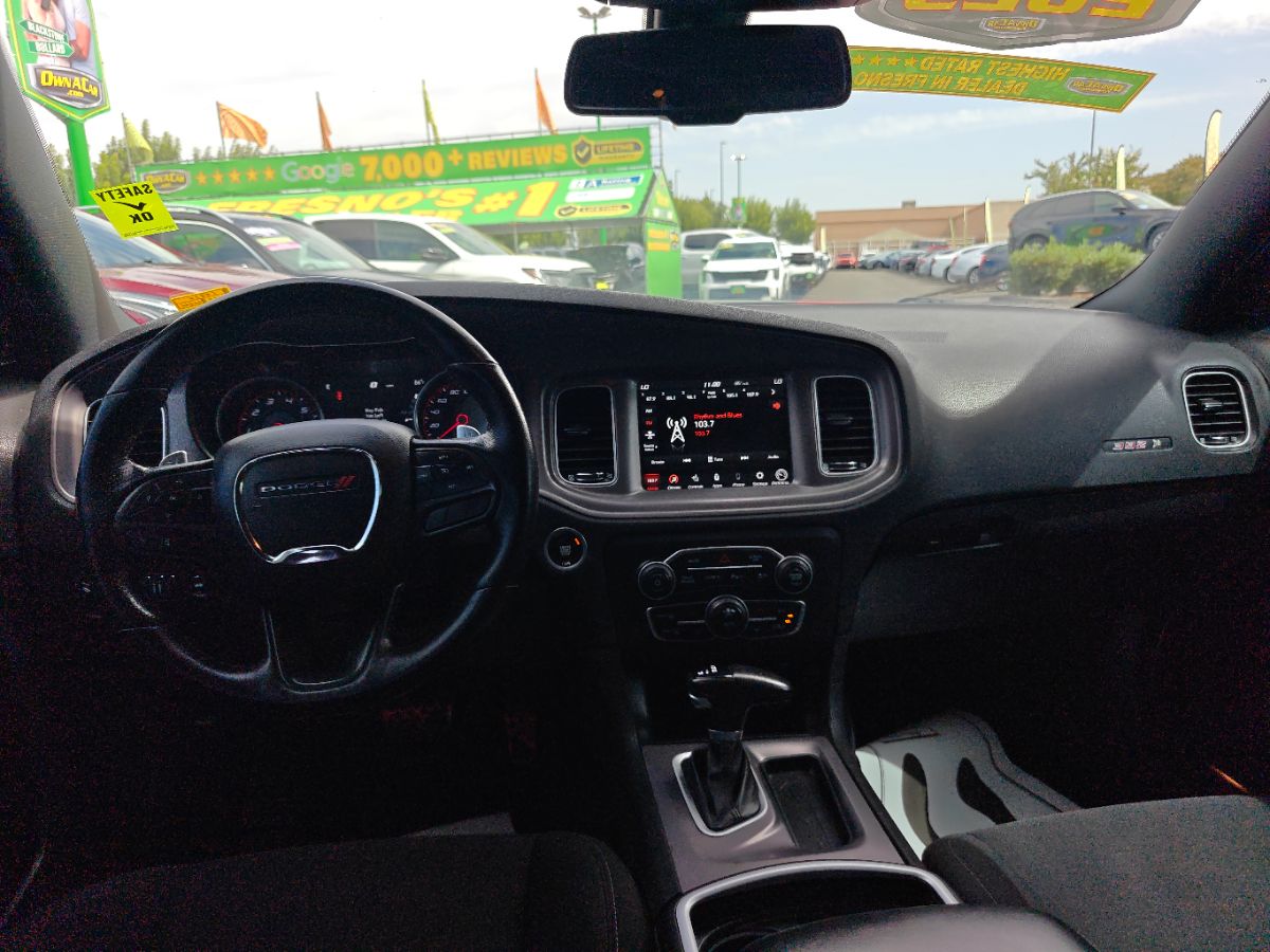 Dodge Charger photo 19