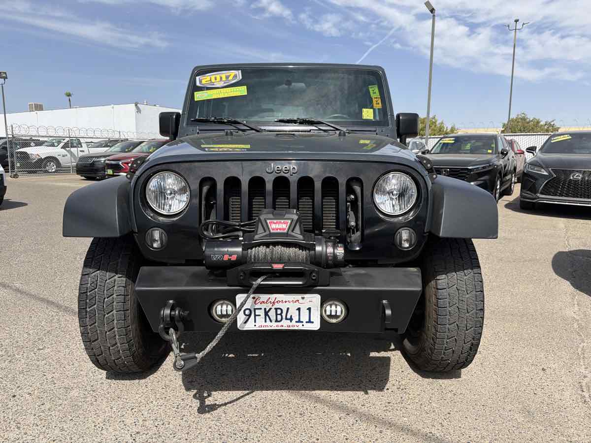 Jeep Wrangler photo 4