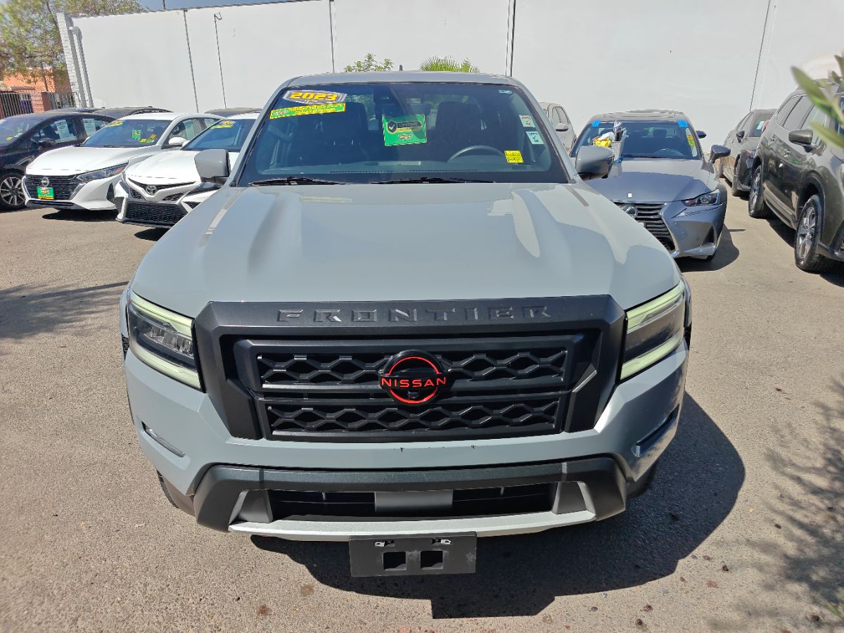 Nissan Frontier photo 6
