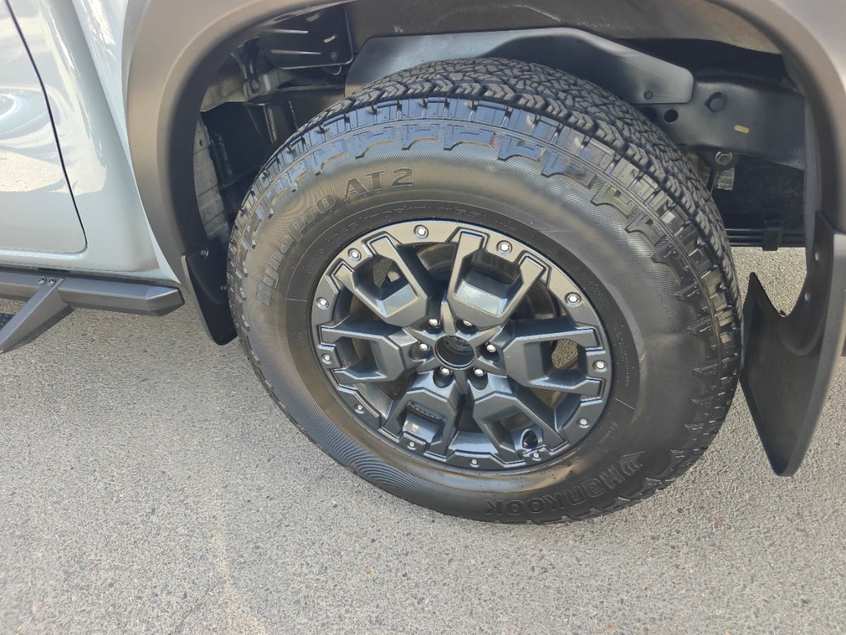 Nissan Frontier photo 15