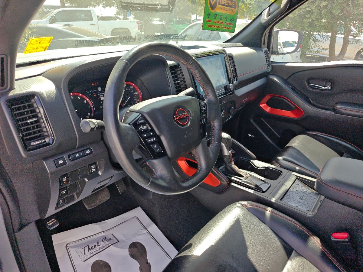 Nissan Frontier photo 24