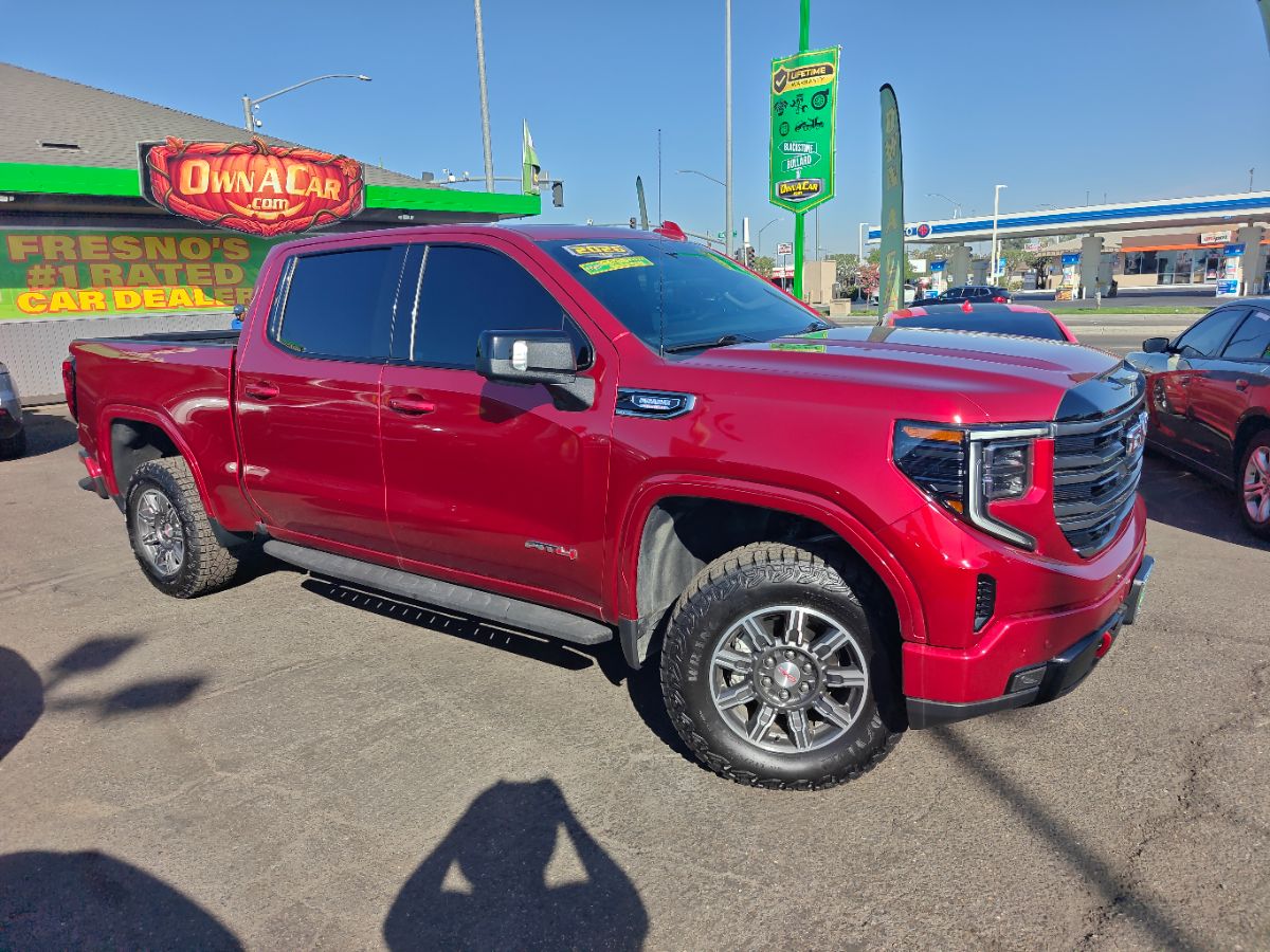 GMC Sierra photo 2