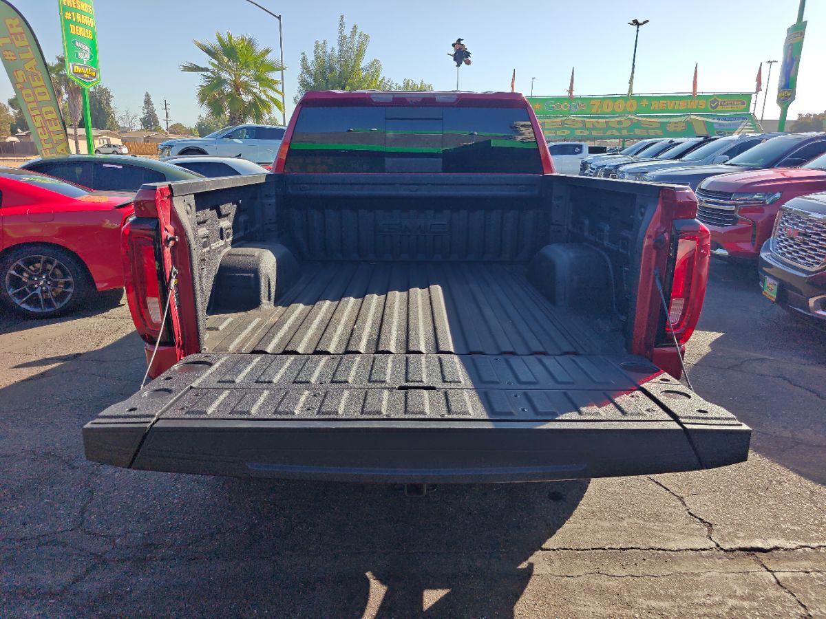 GMC Sierra photo 14
