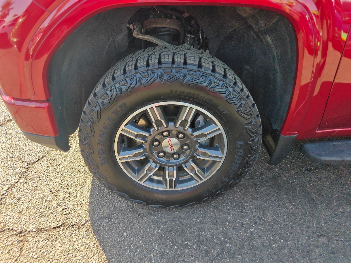GMC Sierra photo 17