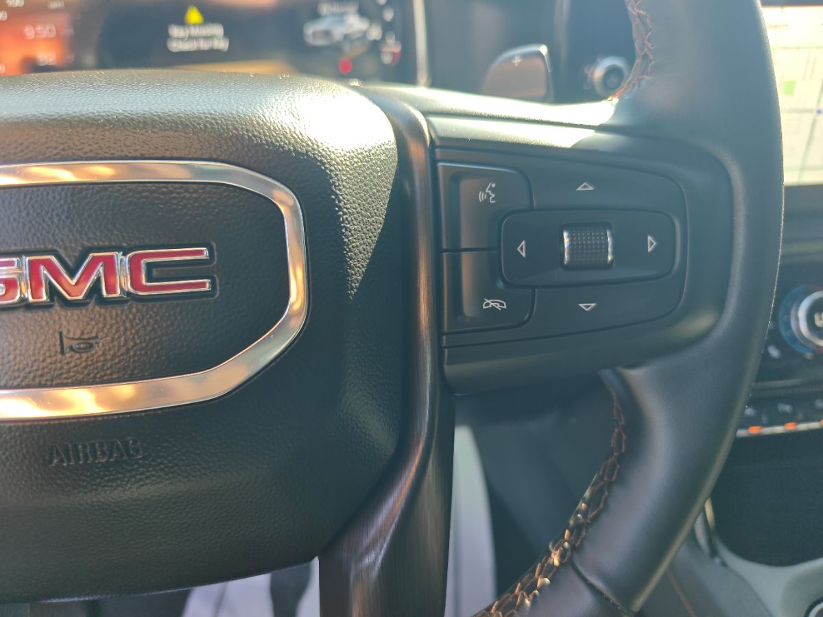 GMC Sierra photo 30