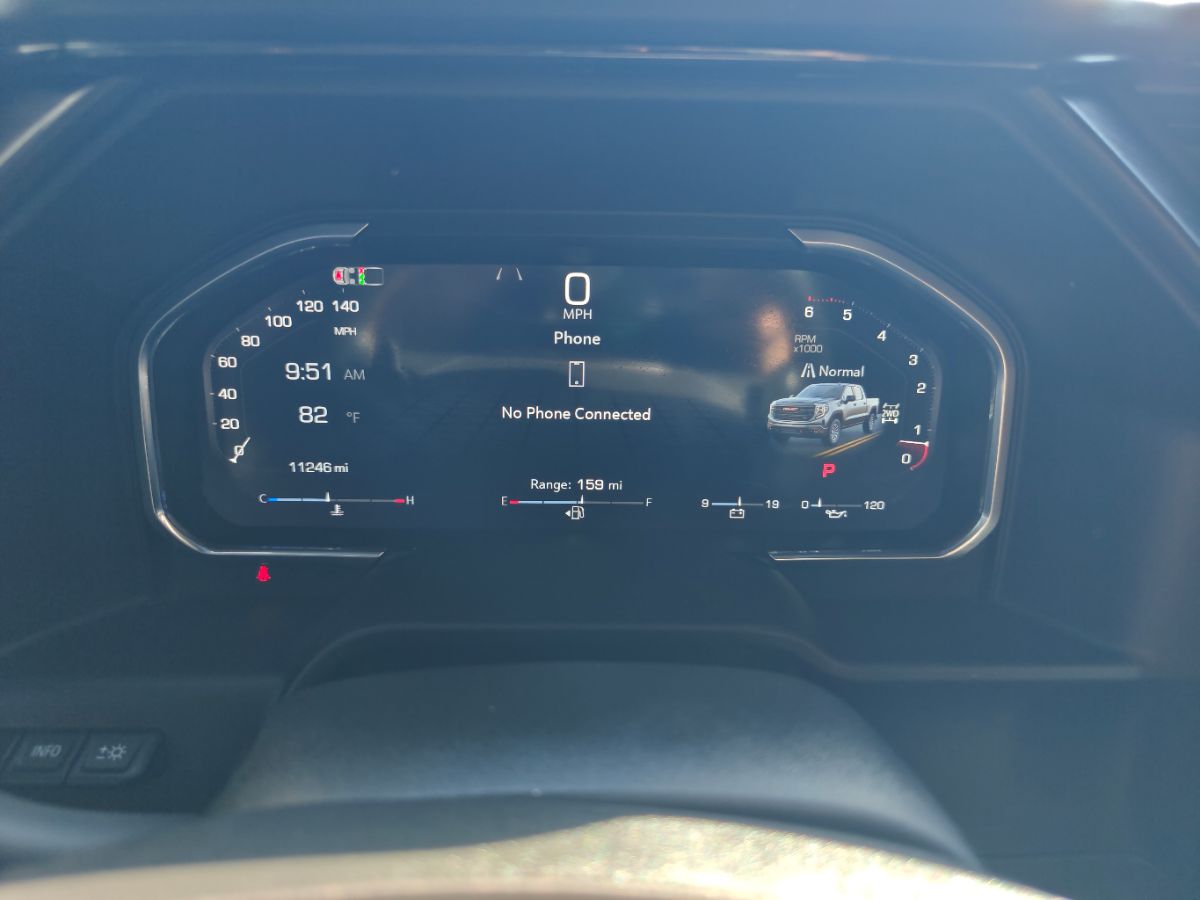 GMC Sierra photo 32